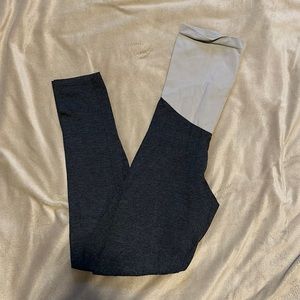 Motherhood maternity gray leggings